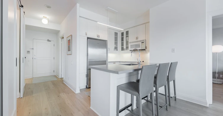 502-20 Scrivener Square, Toronto, ON, M4W 3X9 - 5