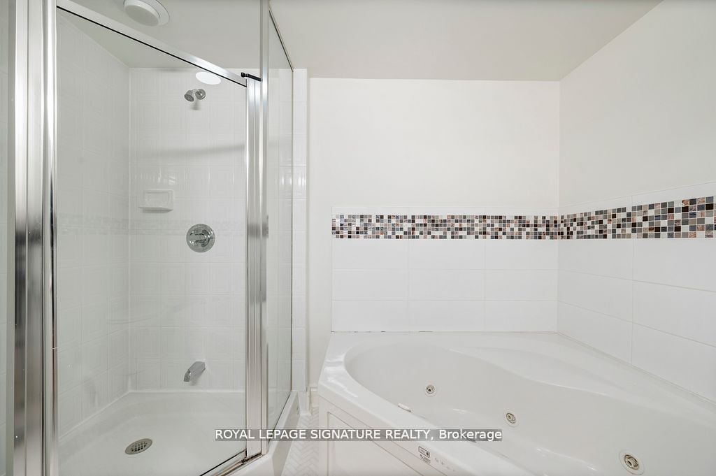 TH9-1 Rean Drive, Toronto, ON, M2K 3C1 - 20