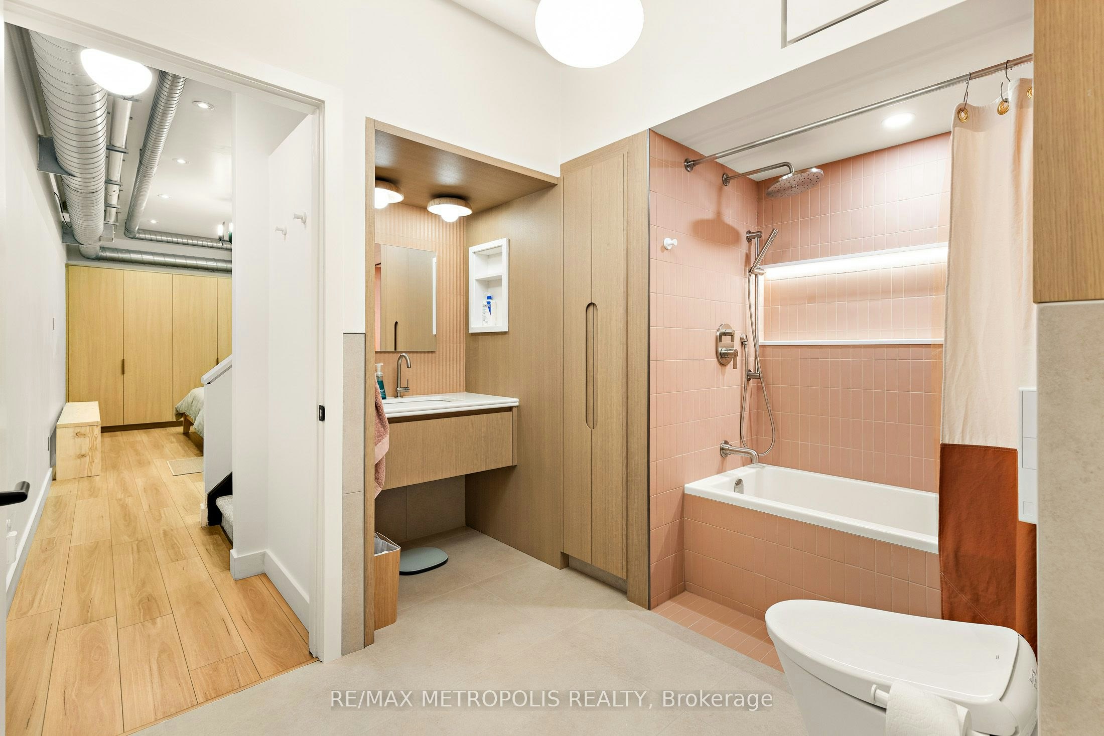 102-394 Euclid Avenue, Toronto, ON, M6G 2S9 - 32