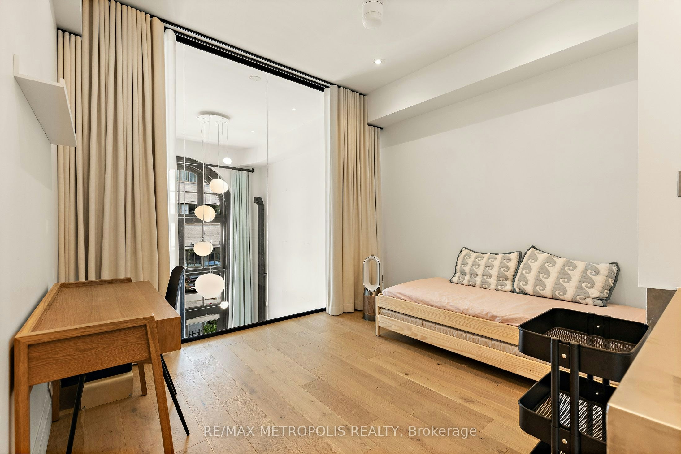 102-394 Euclid Avenue, Toronto, ON, M6G 2S9 - 25