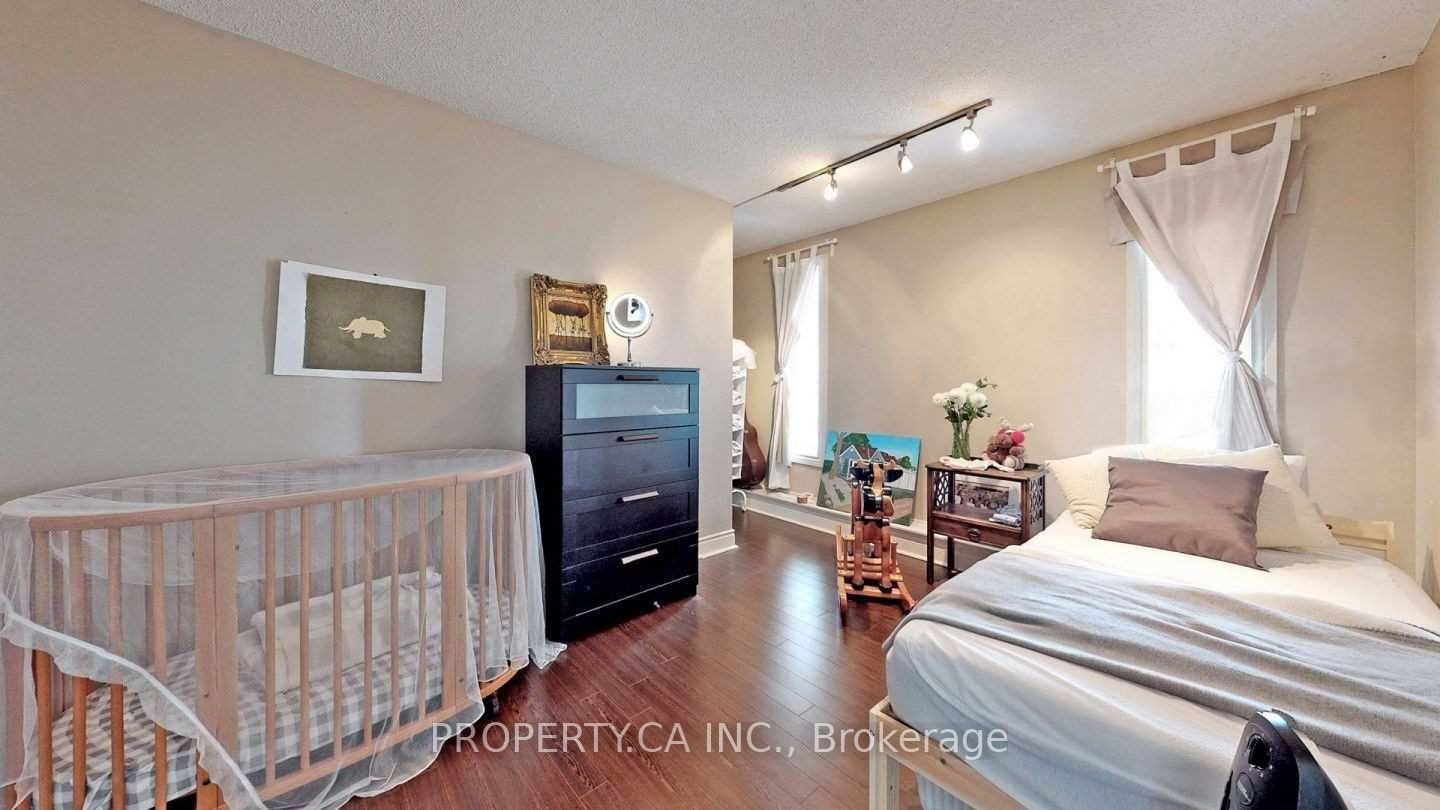 1110-80 Cumberland Street, Toronto, ON, M5R 3V1 - 8
