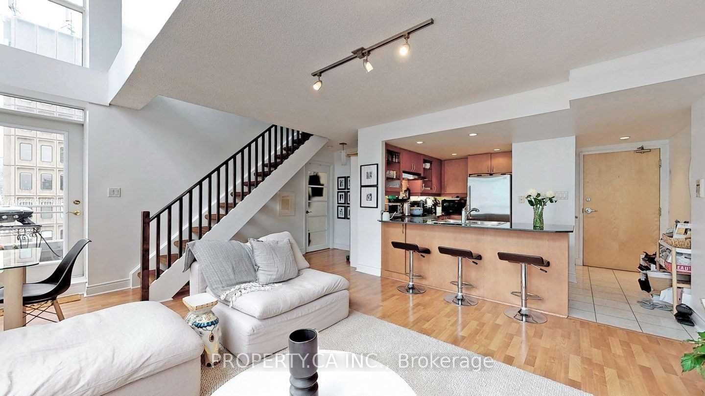 1110-80 Cumberland Street, Toronto, ON, M5R 3V1 - 4