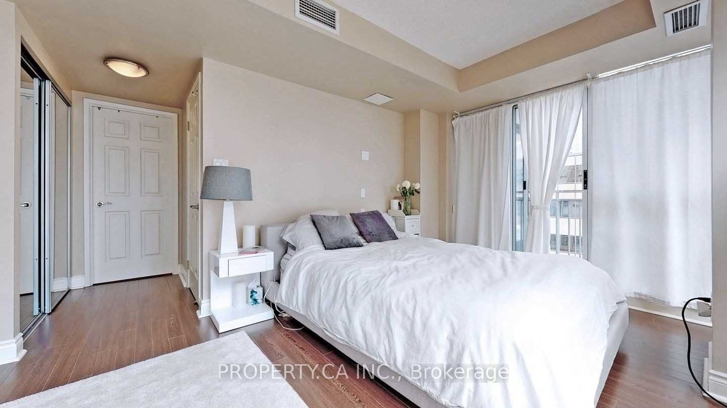 1110-80 Cumberland Street, Toronto, ON, M5R 3V1 - 6