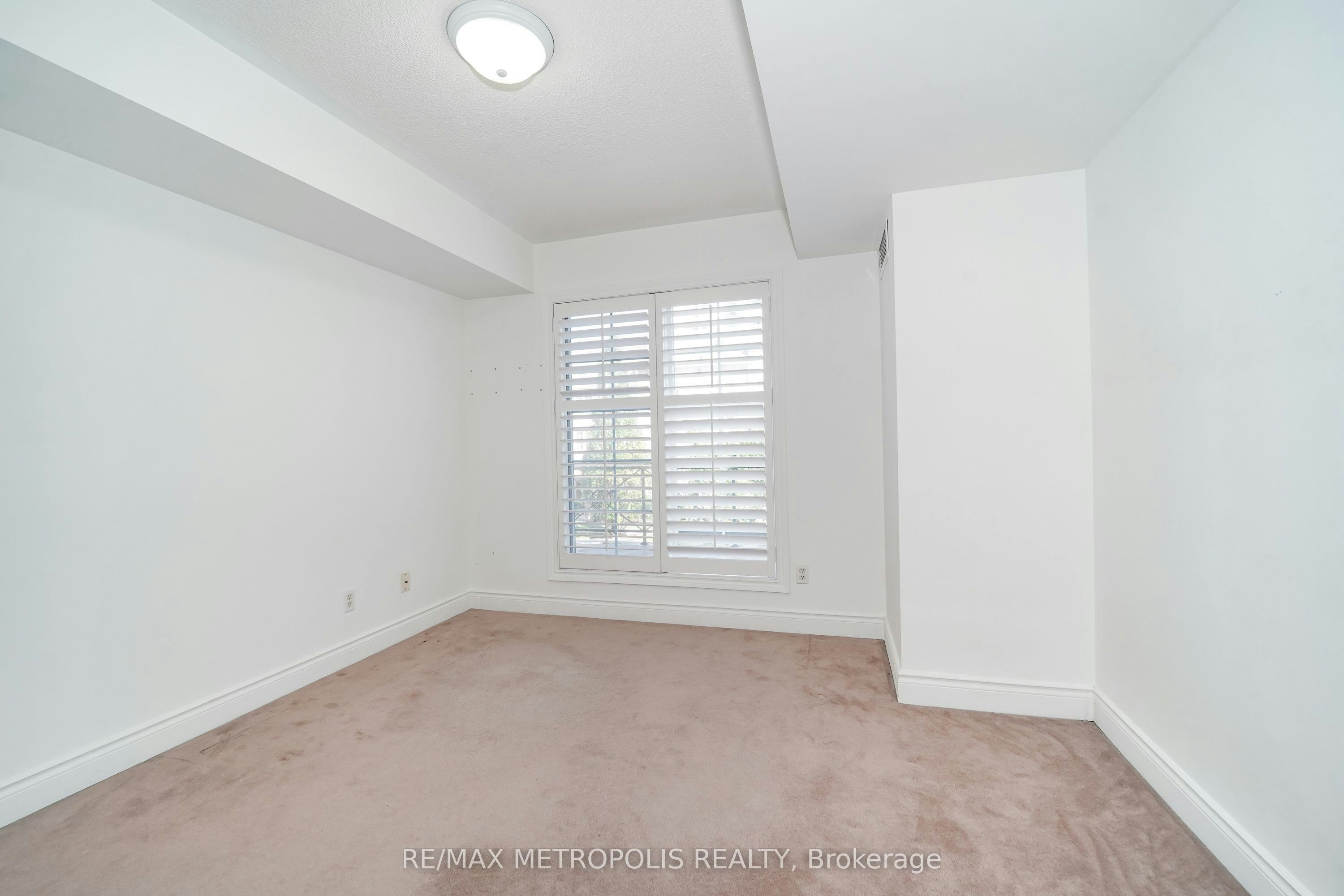 Th13-3 Rean Drive, Toronto, ON, M2K 3C2 - 23