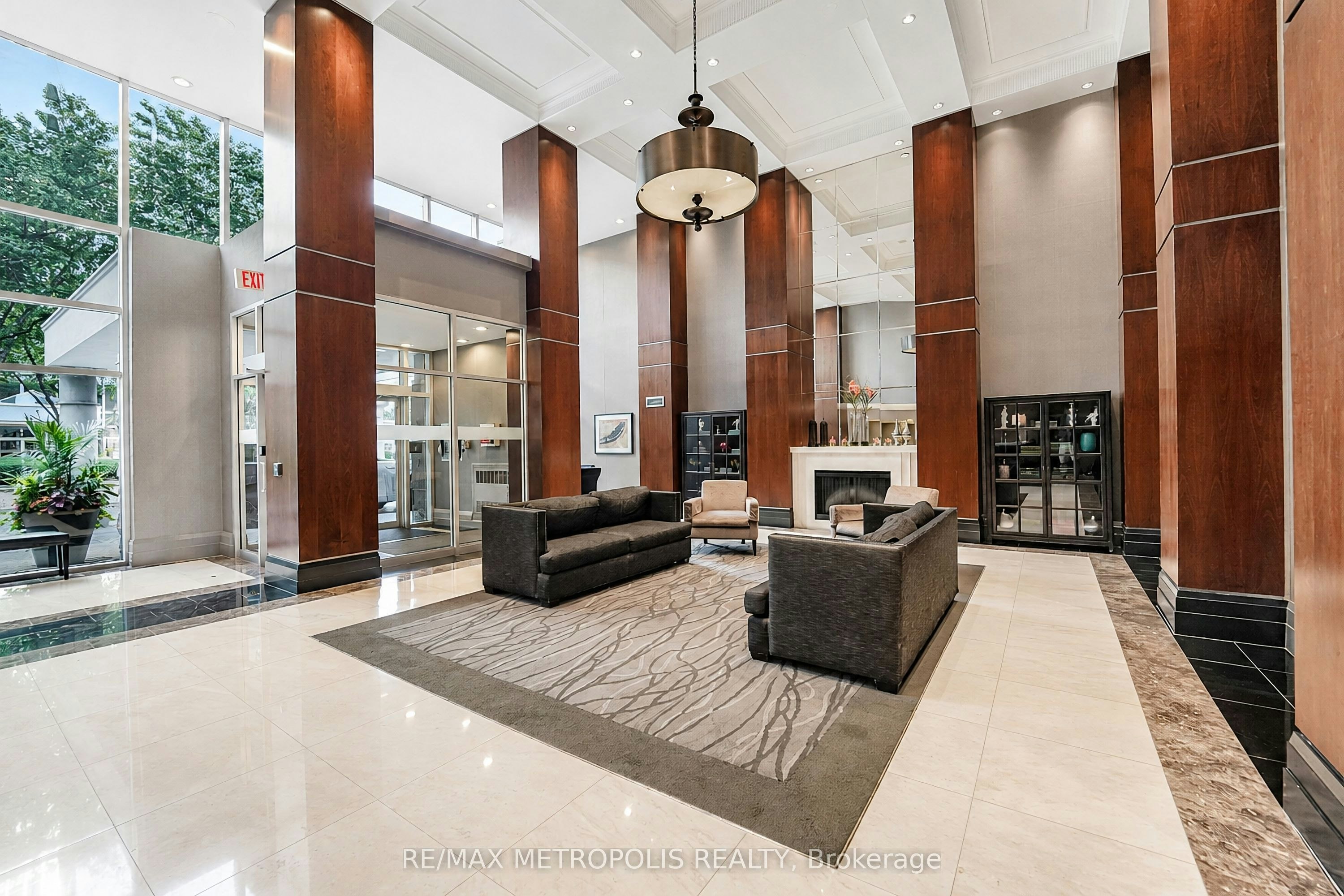 Th13-3 Rean Drive, Toronto, ON, M2K 3C2 - 45
