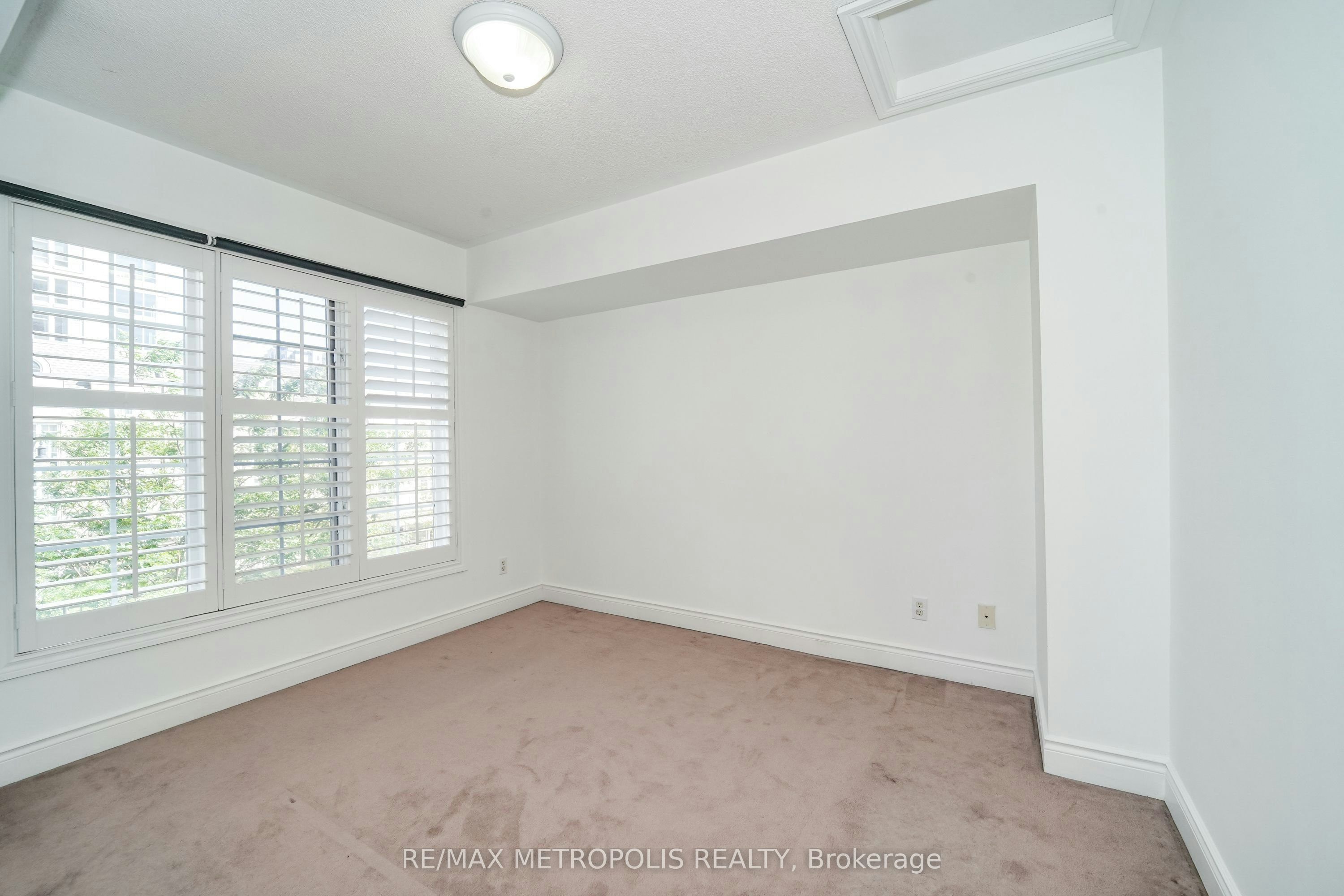 Th13-3 Rean Drive, Toronto, ON, M2K 3C2 - 36