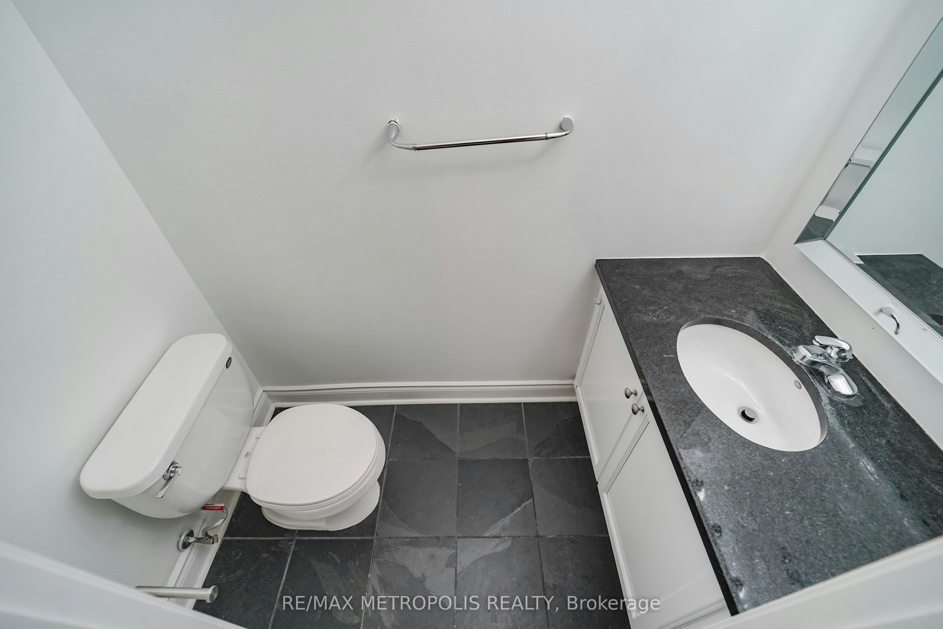 Th13-3 Rean Drive, Toronto, ON, M2K 3C2 - 20