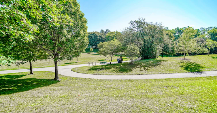 Th13-3 Rean Drive, Toronto, ON, M2K 3C2 - 44