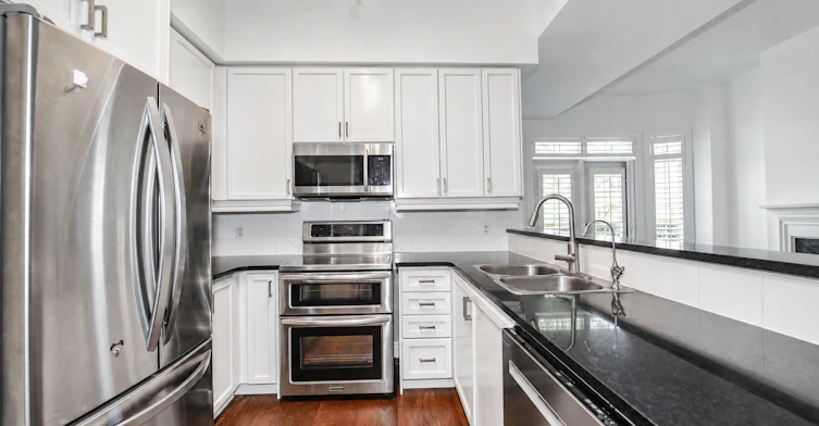 Th13-3 Rean Drive, Toronto, ON, M2K 3C2 - 17