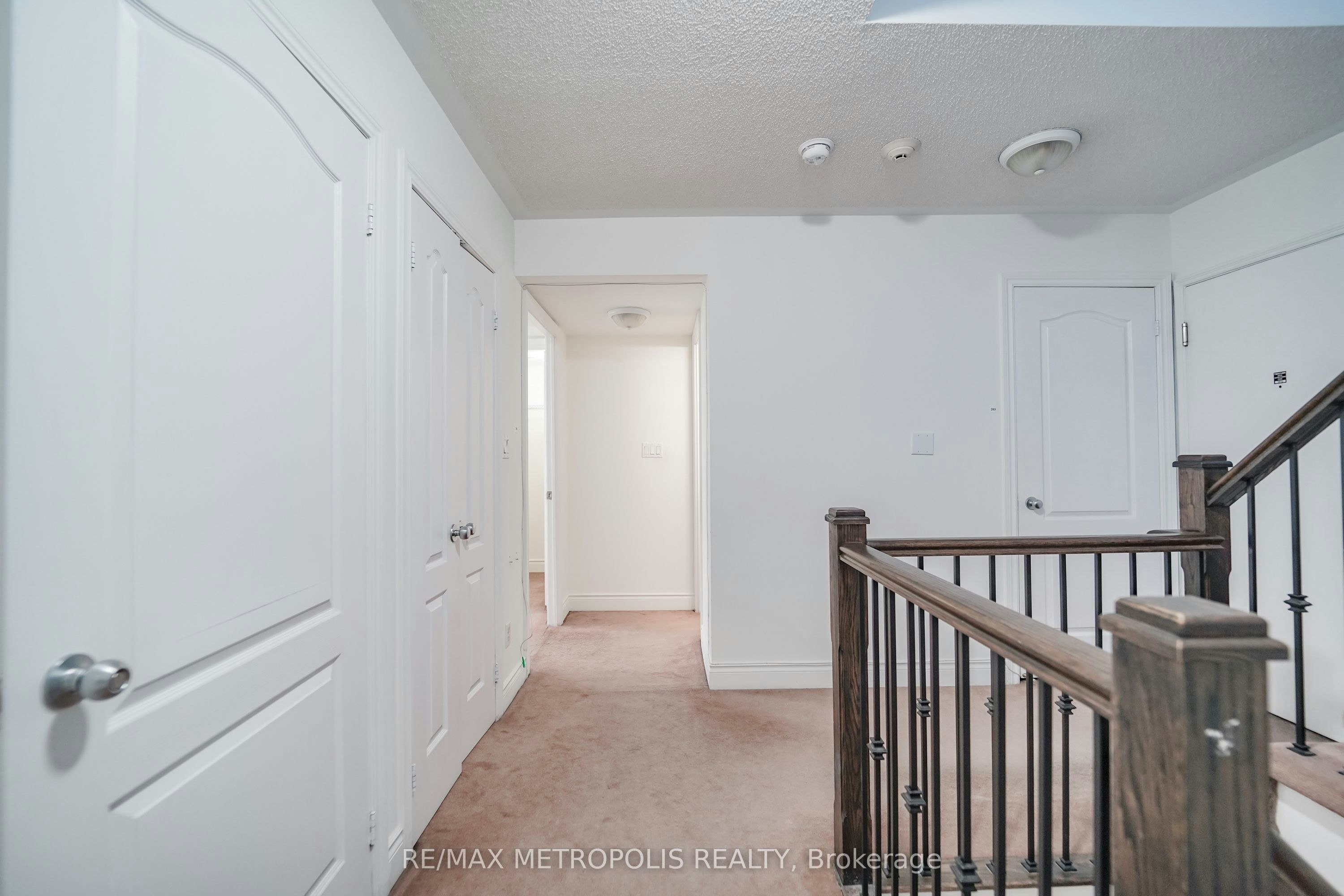 Th13-3 Rean Drive, Toronto, ON, M2K 3C2 - 32