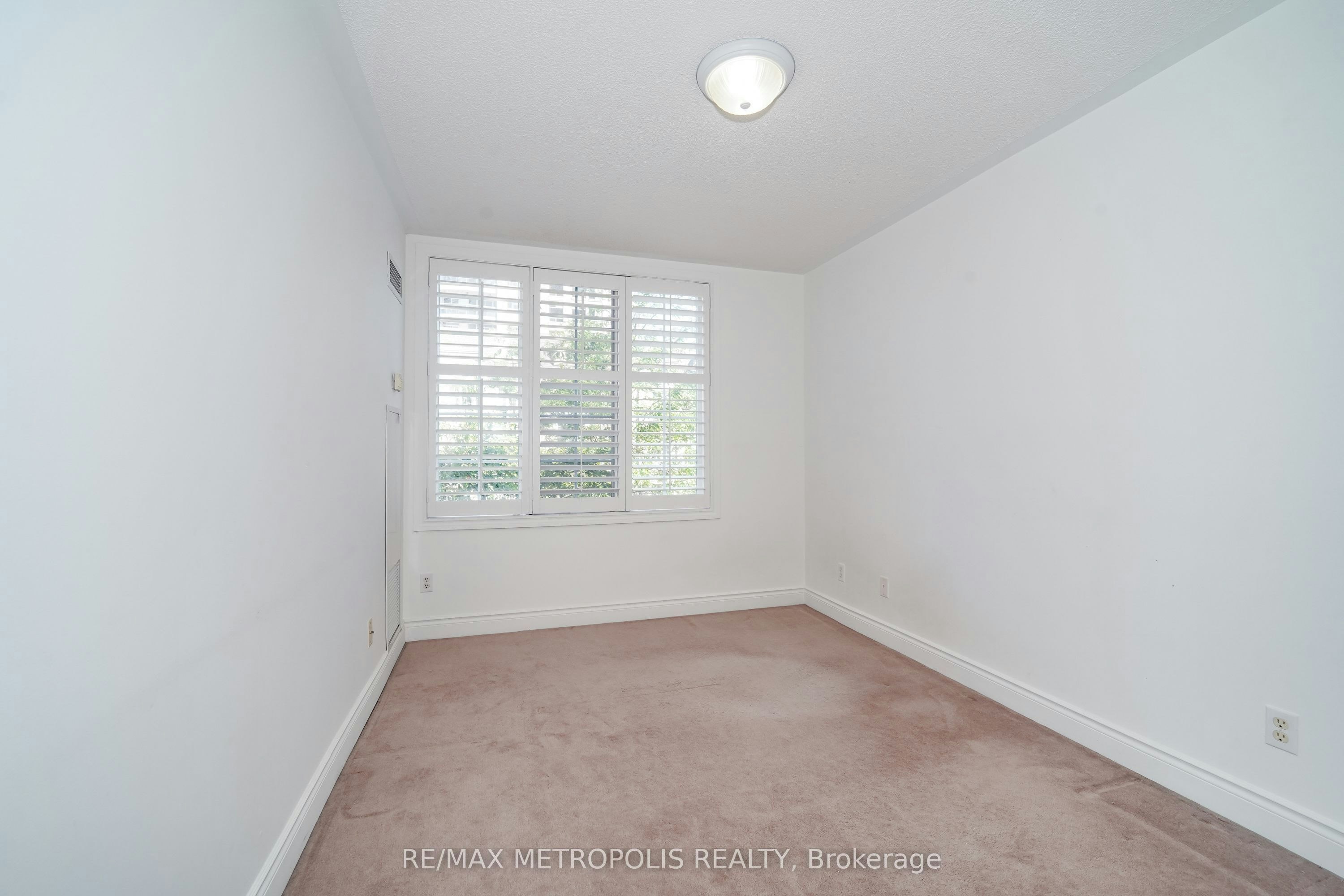 Th13-3 Rean Drive, Toronto, ON, M2K 3C2 - 26