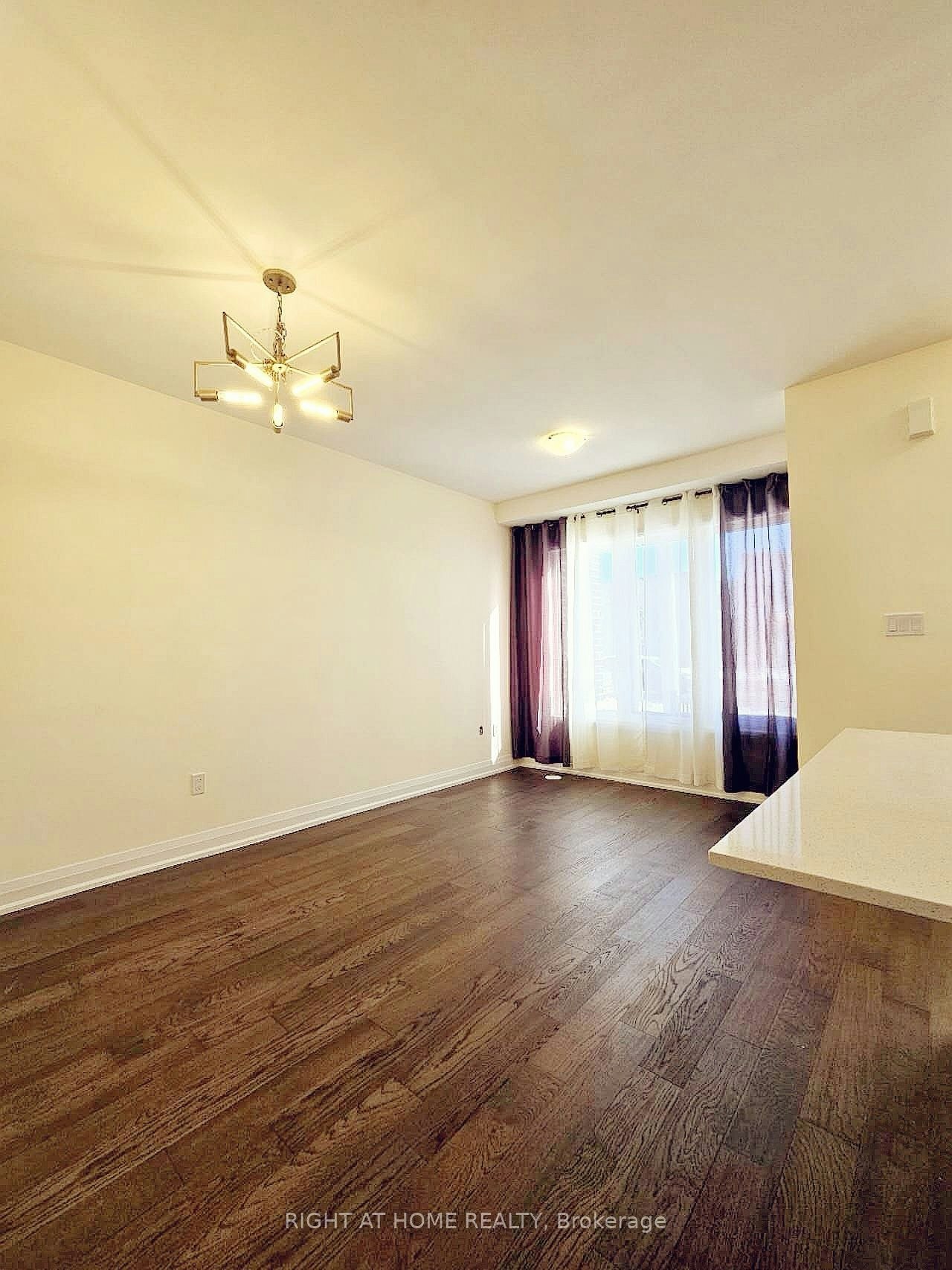 24-1970A Victoria Park Avenue, Toronto, ON, M1R 1V1 - 4