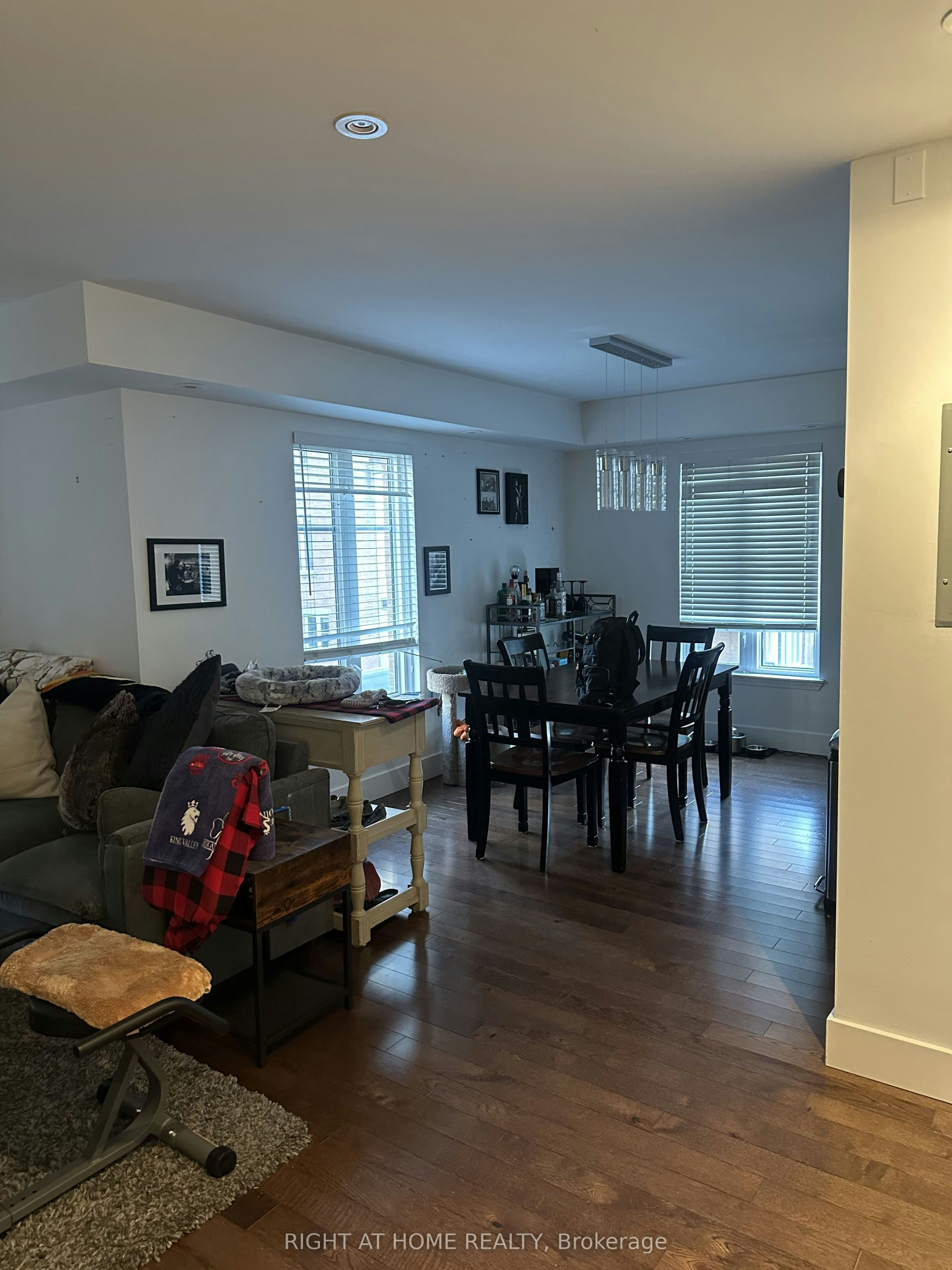 425-34 Western Battery Road, Toronto, ON, M6K 3N9 - 8