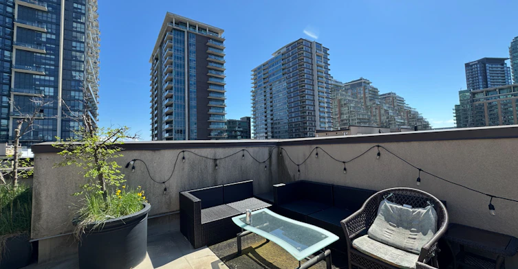 425-34 Western Battery Road, Toronto, ON, M6K 3N9 - 3