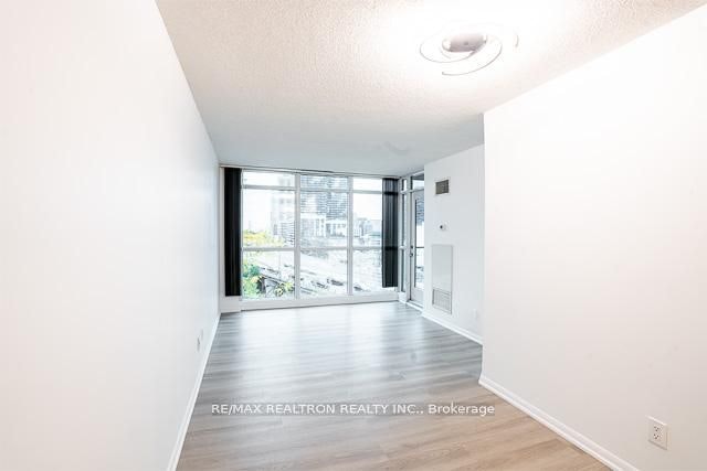 808-18 Yonge Street, Toronto, ON, M5E 1Z8 - 7