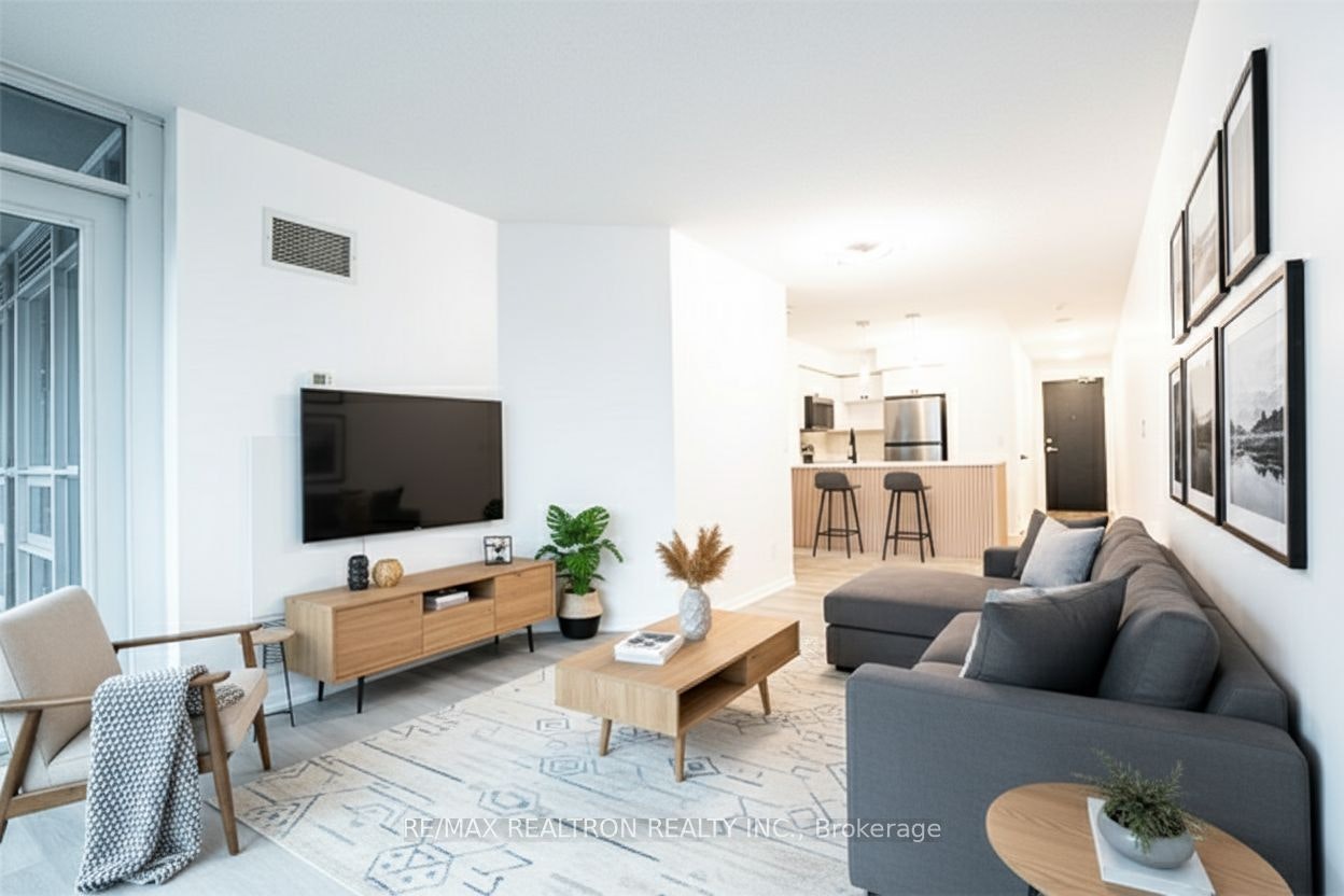 808-18 Yonge Street, Toronto, ON, M5E 1Z8 - 19