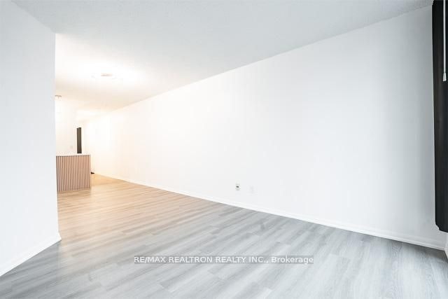 808-18 Yonge Street, Toronto, ON, M5E 1Z8 - 20
