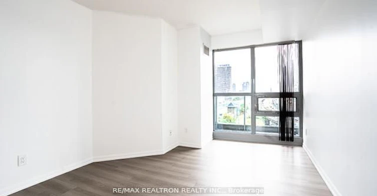 808-18 Yonge Street, Toronto, ON, M5E 1Z8 - 25