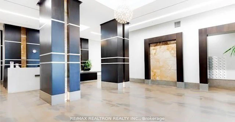 808-18 Yonge Street, Toronto, ON, M5E 1Z8 - 37