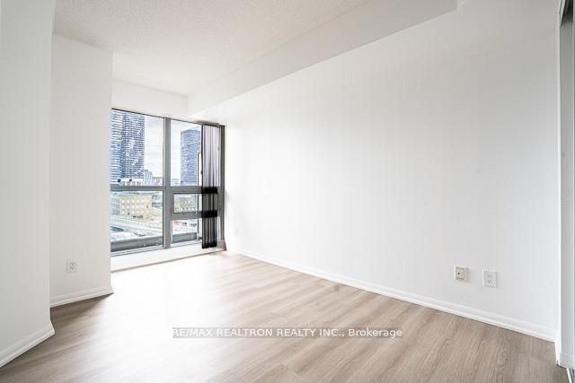 808-18 Yonge Street, Toronto, ON, M5E 1Z8 - 28