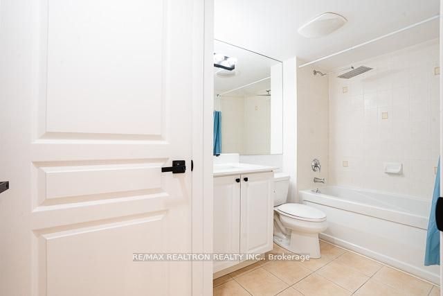 808-18 Yonge Street, Toronto, ON, M5E 1Z8 - 24