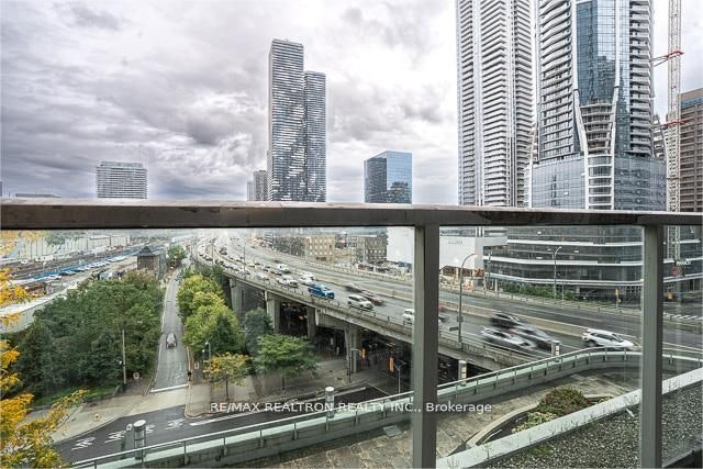 808-18 Yonge Street, Toronto, ON, M5E 1Z8 - 33