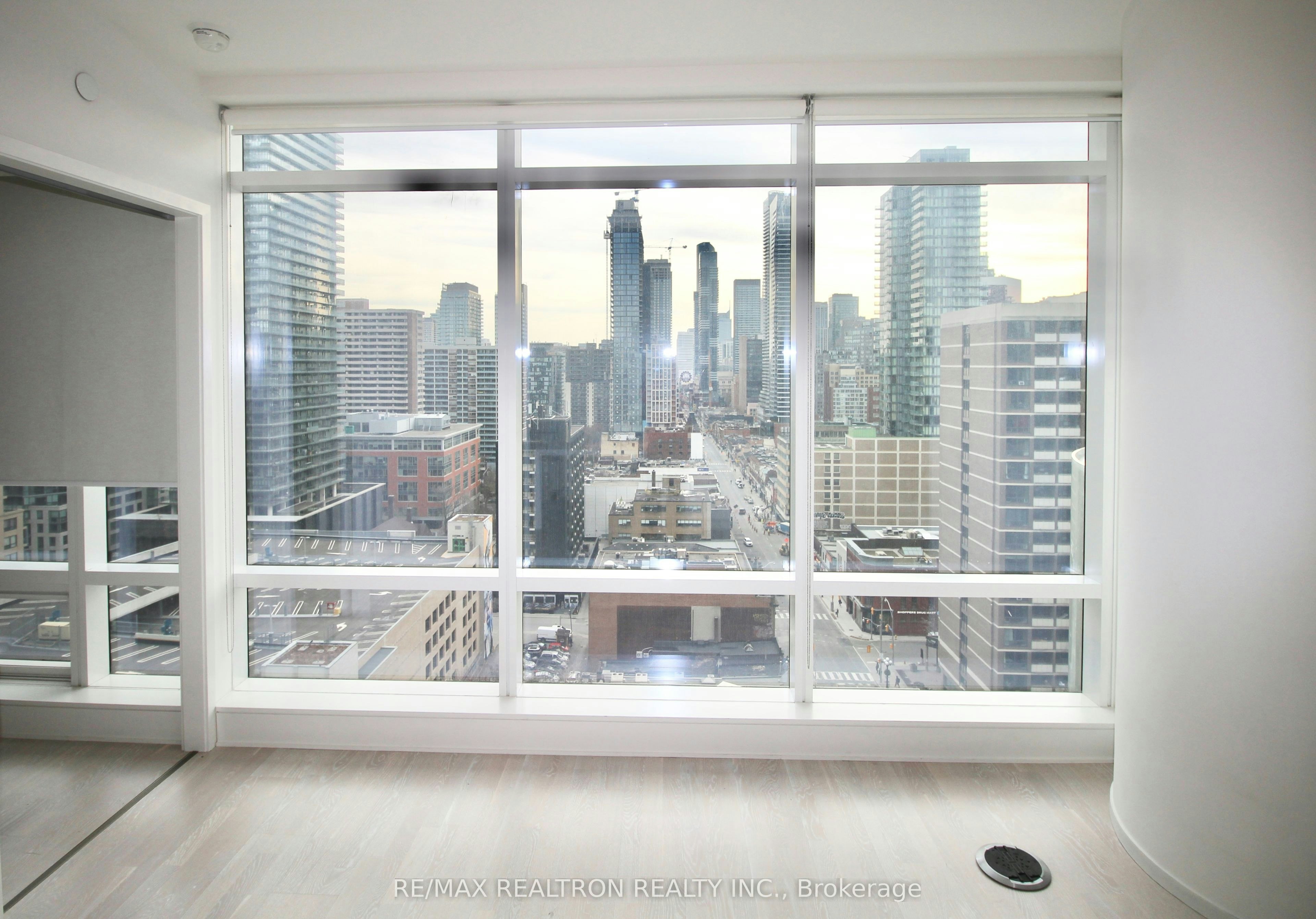 1207-1 Bloor Street E, Toronto, ON, M4W 0A8 - 8