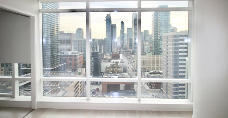1207-1 Bloor Street E, Toronto, ON, M4W 0A8 - 8