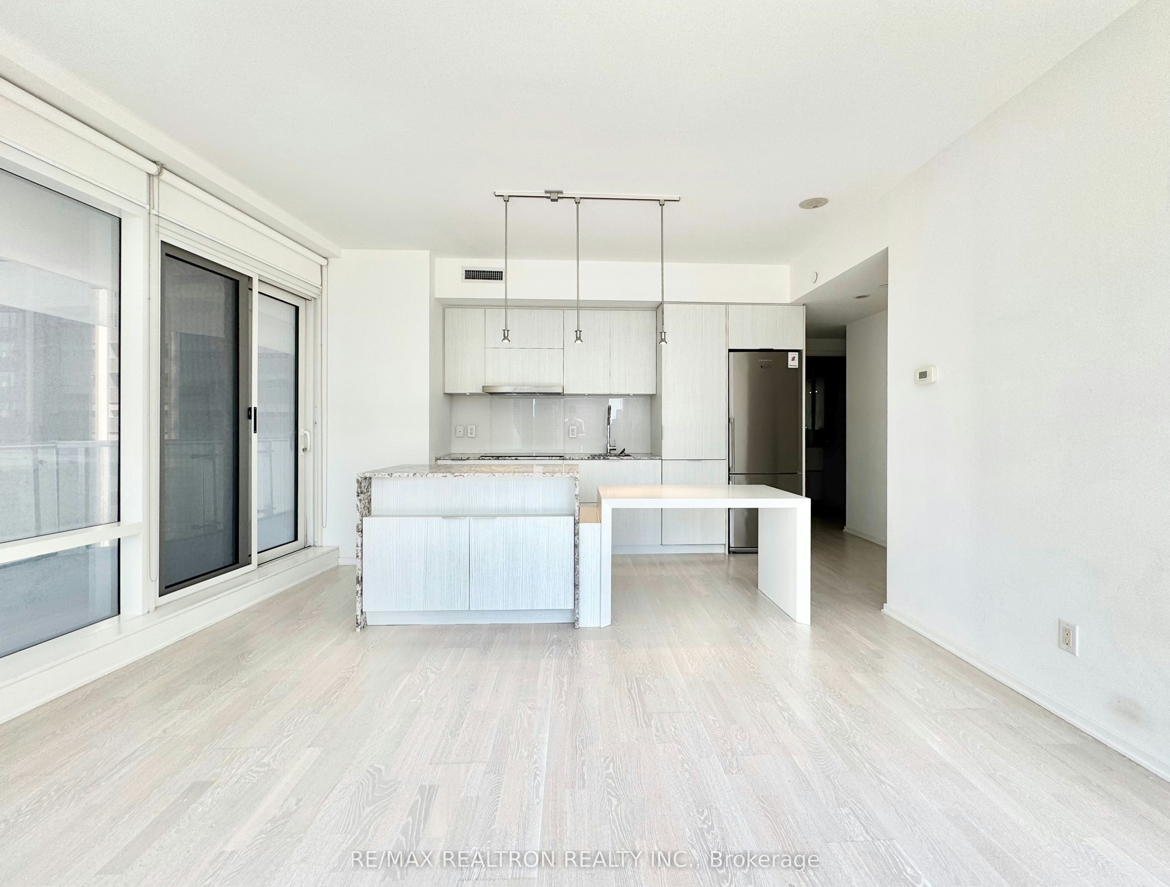 1207-1 Bloor Street E, Toronto, ON, M4W 0A8 - 5