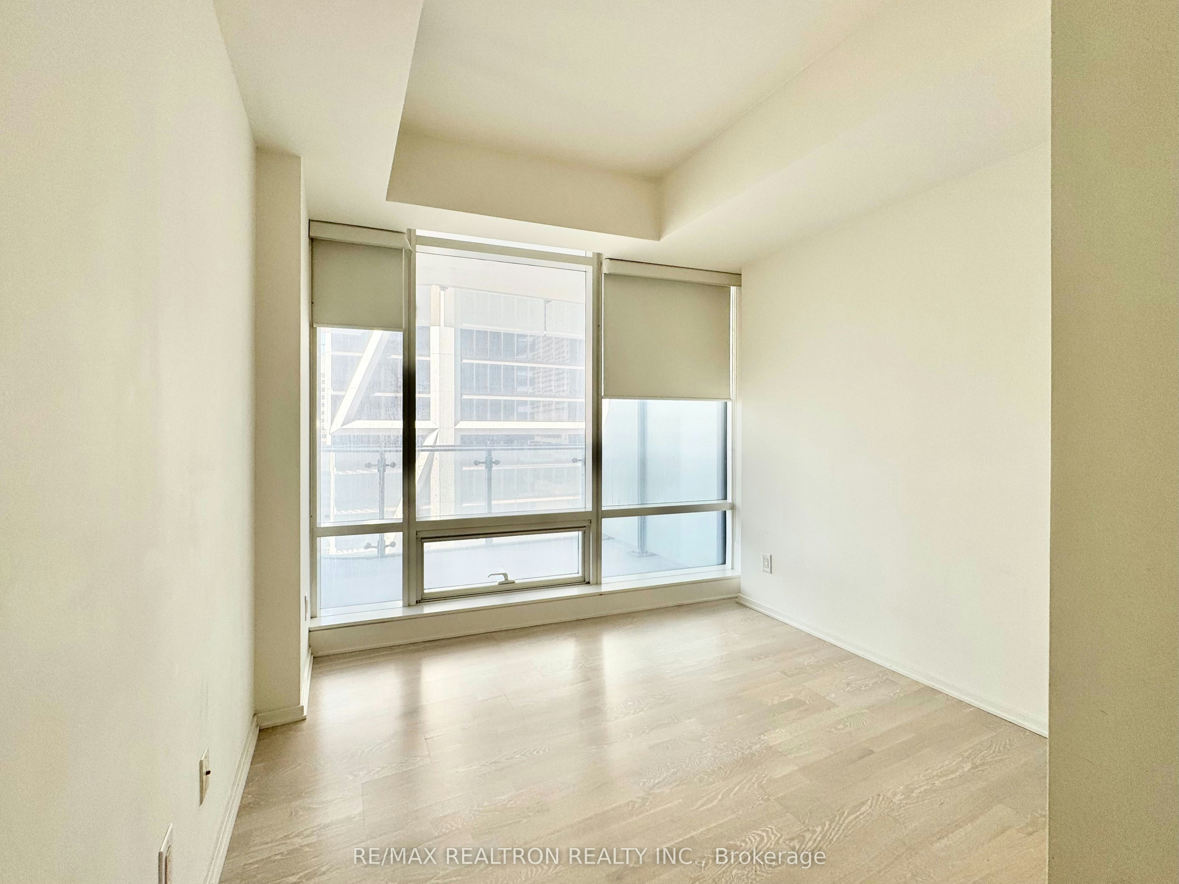 1207-1 Bloor Street E, Toronto, ON, M4W 0A8 - 13