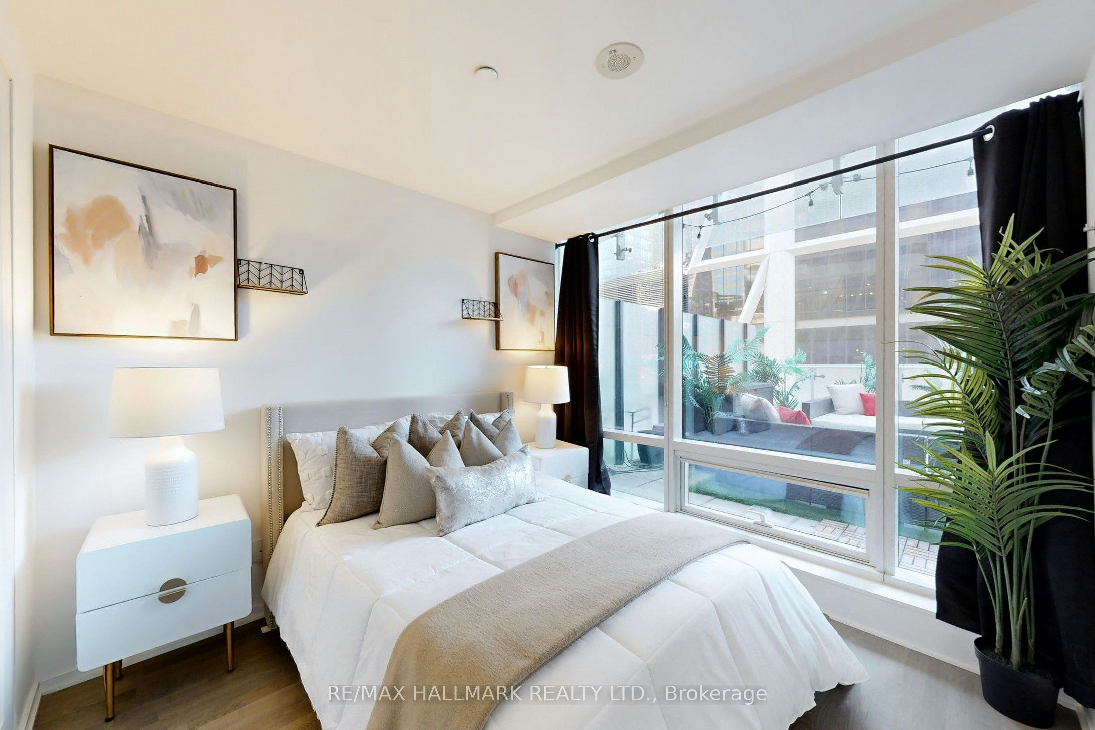 520-1 Bloor Street E, Toronto, ON, M4W 0A8 - 13