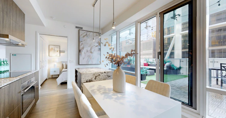 520-1 Bloor Street E, Toronto, ON, M4W 0A8 - 4