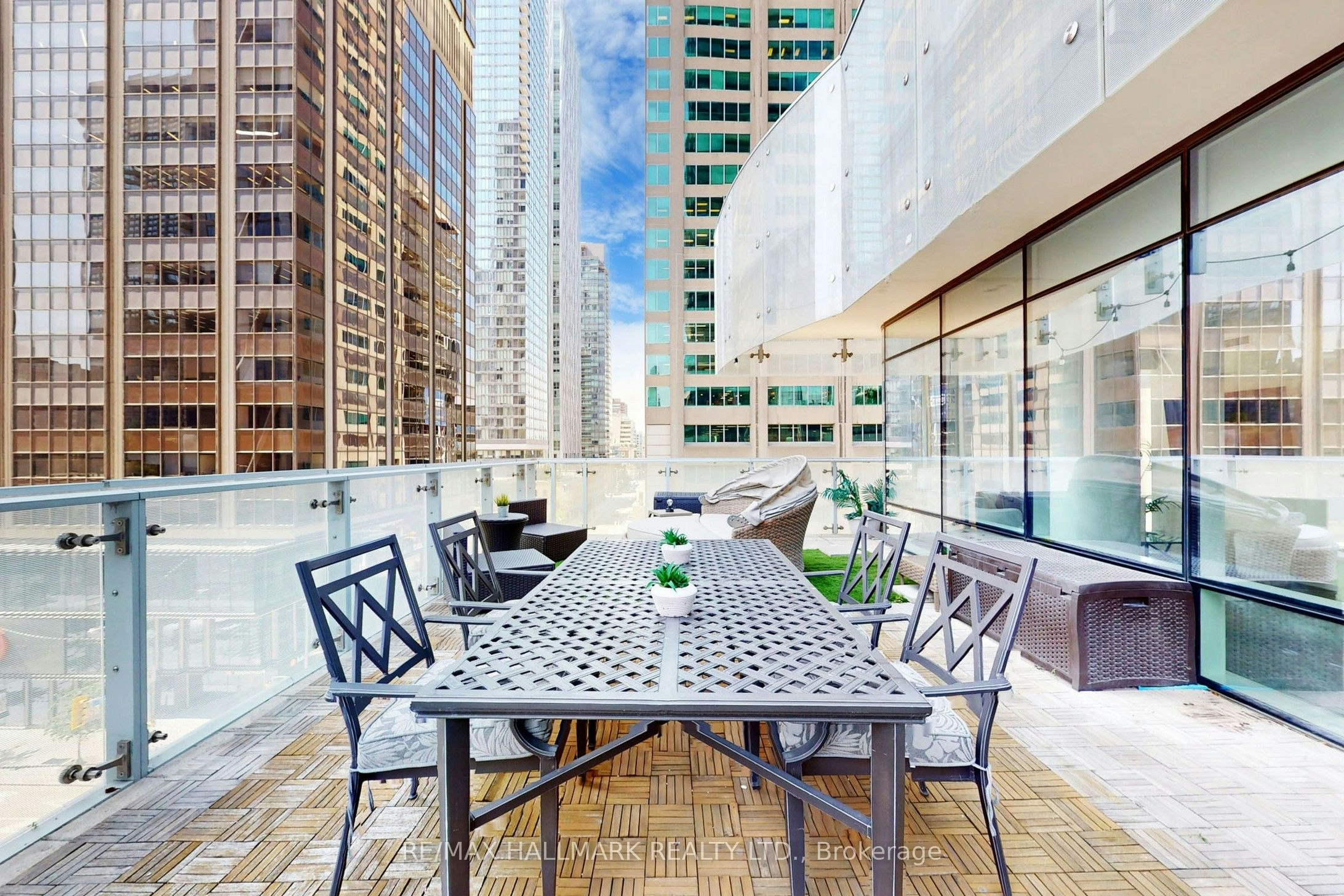 520-1 Bloor Street E, Toronto, ON, M4W 0A8 - 21