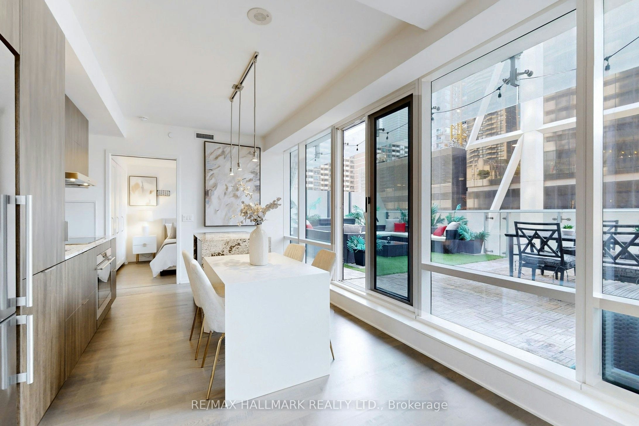 520-1 Bloor Street E, Toronto, ON, M4W 0A8 - 5