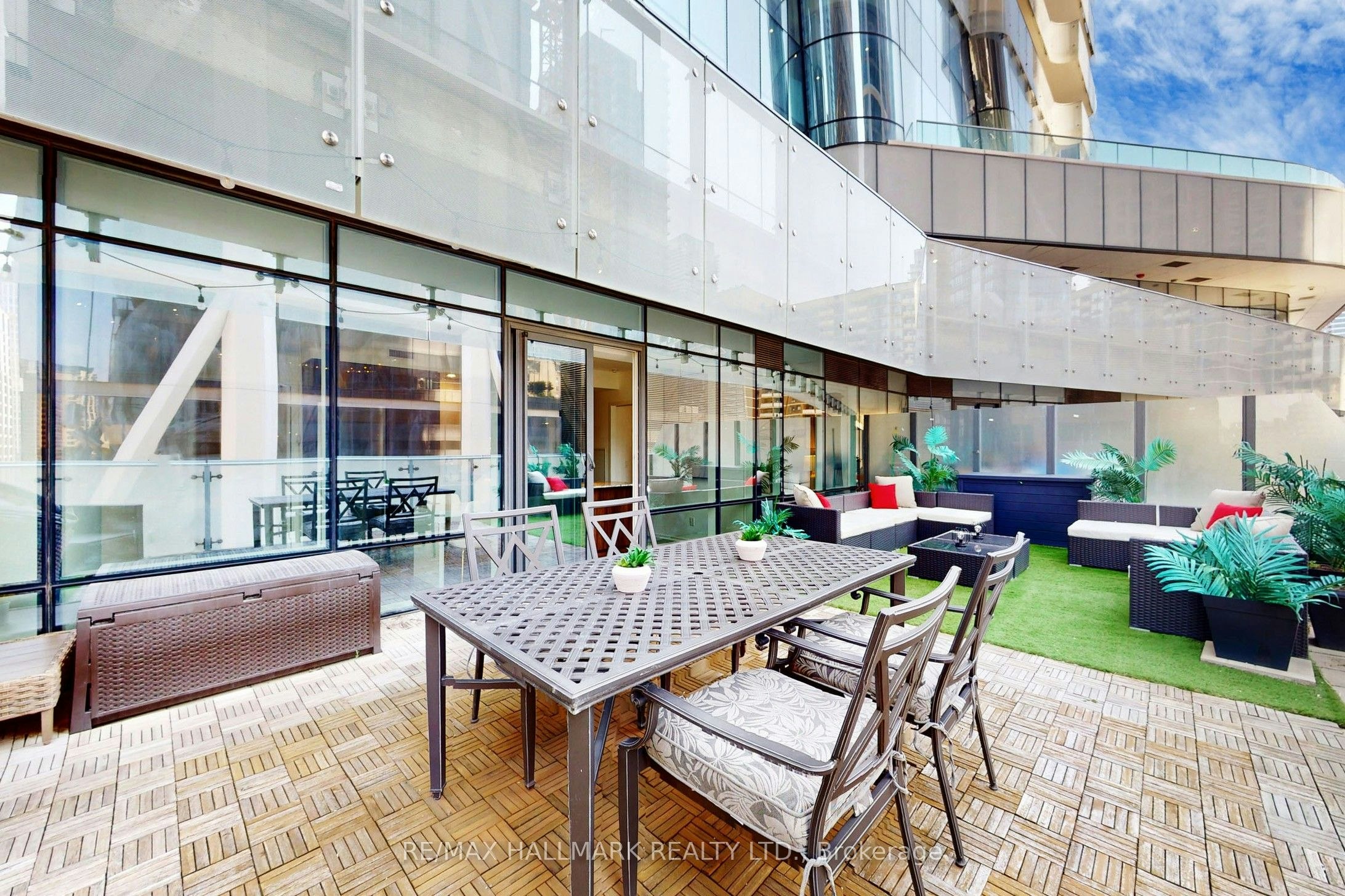 520-1 Bloor Street E, Toronto, ON, M4W 0A8 - 22