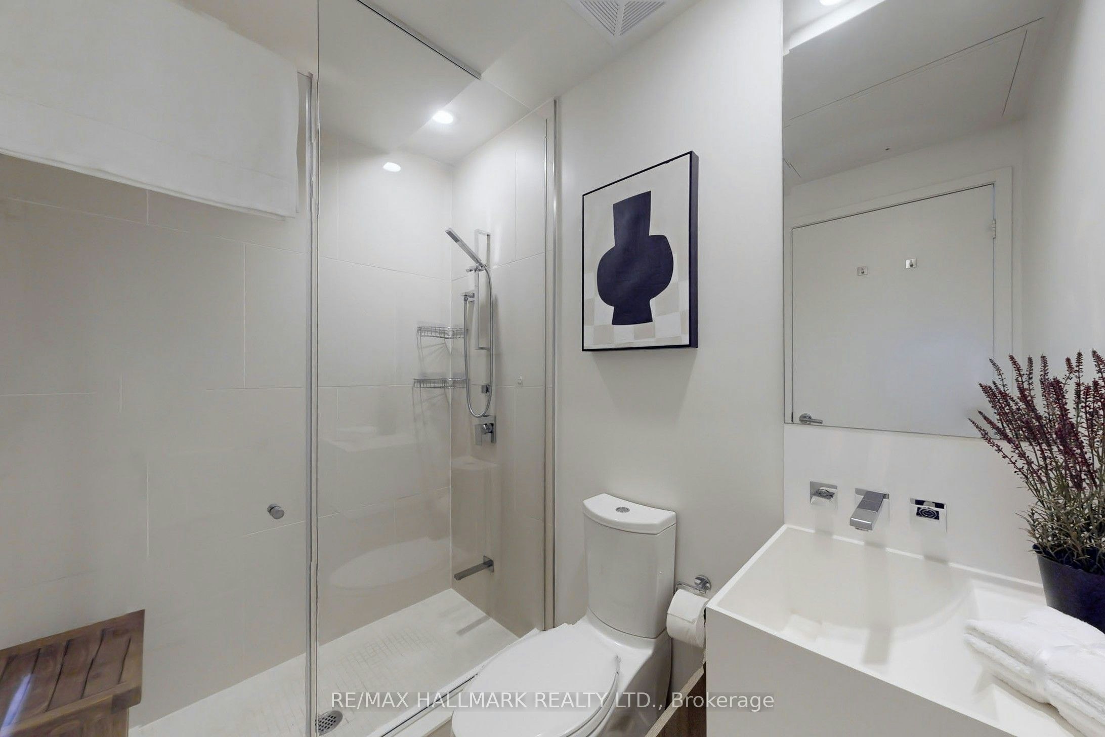 520-1 Bloor Street E, Toronto, ON, M4W 0A8 - 15