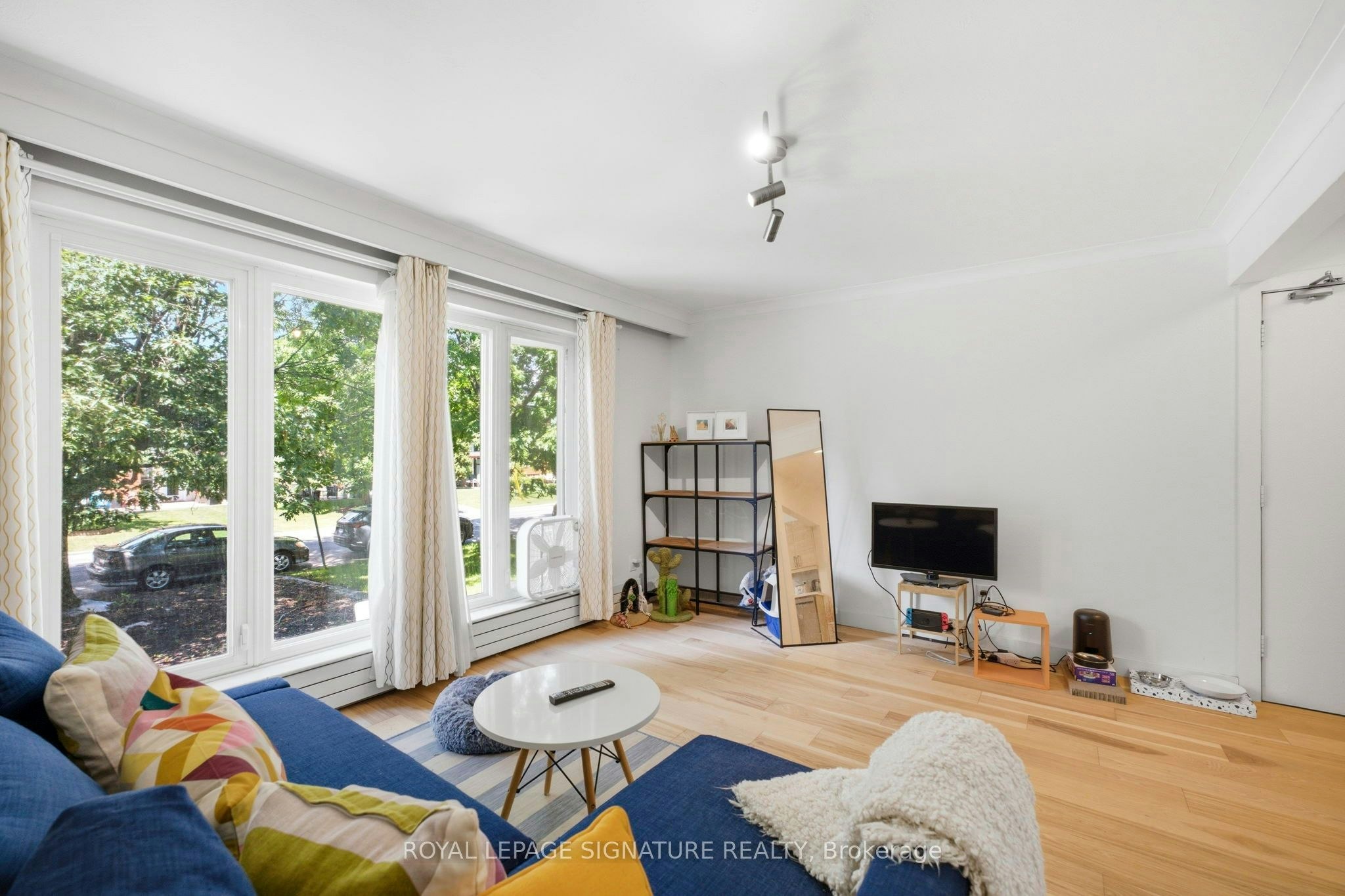 MAIN-293 Glenforest Road, Toronto, ON, M4N 2A5 - 5