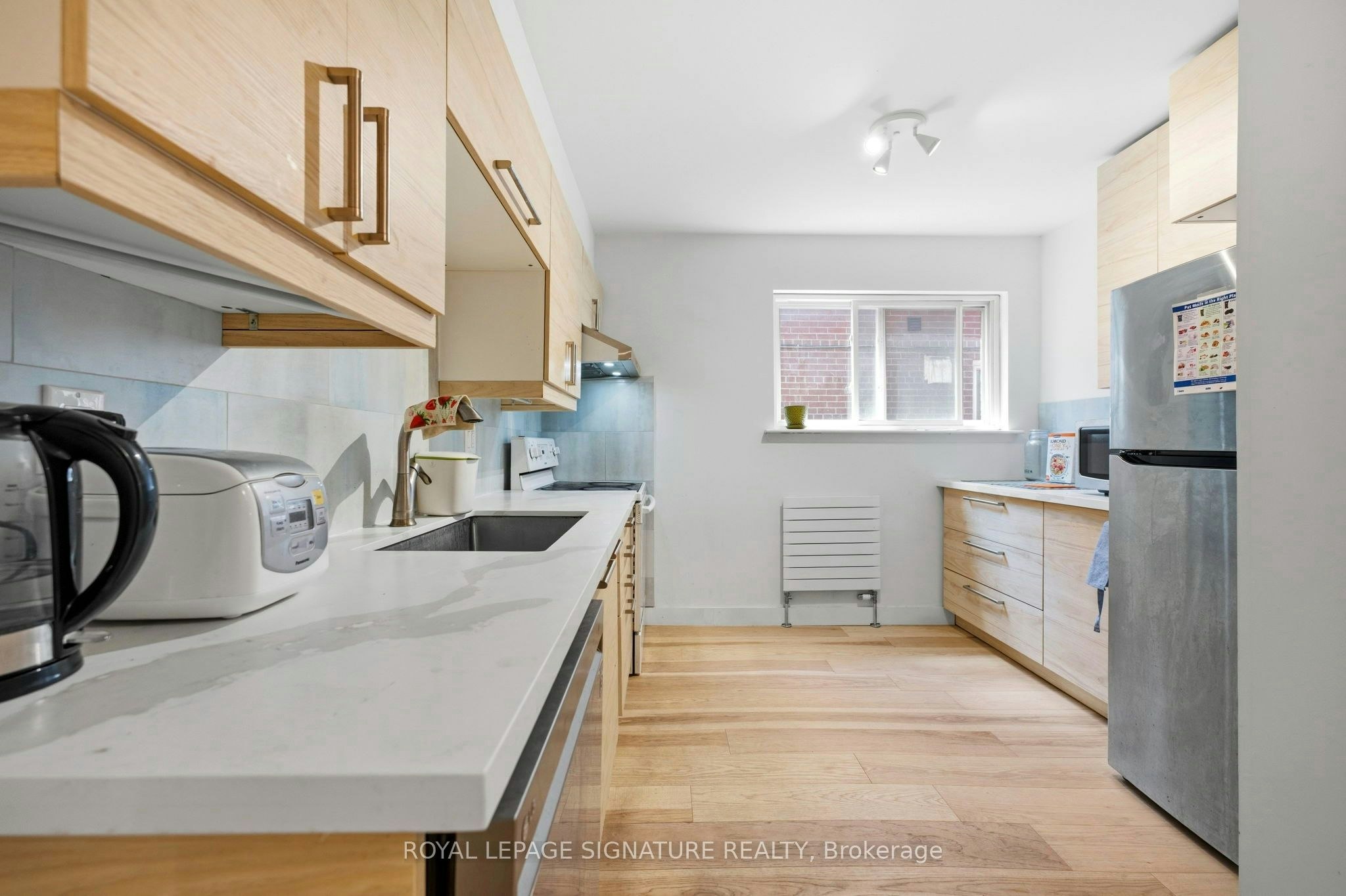 MAIN-293 Glenforest Road, Toronto, ON, M4N 2A5 - 10