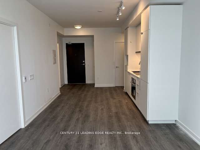 N2906-7 Golden Lion Heights, Toronto, ON, M2M 0C1 - 2