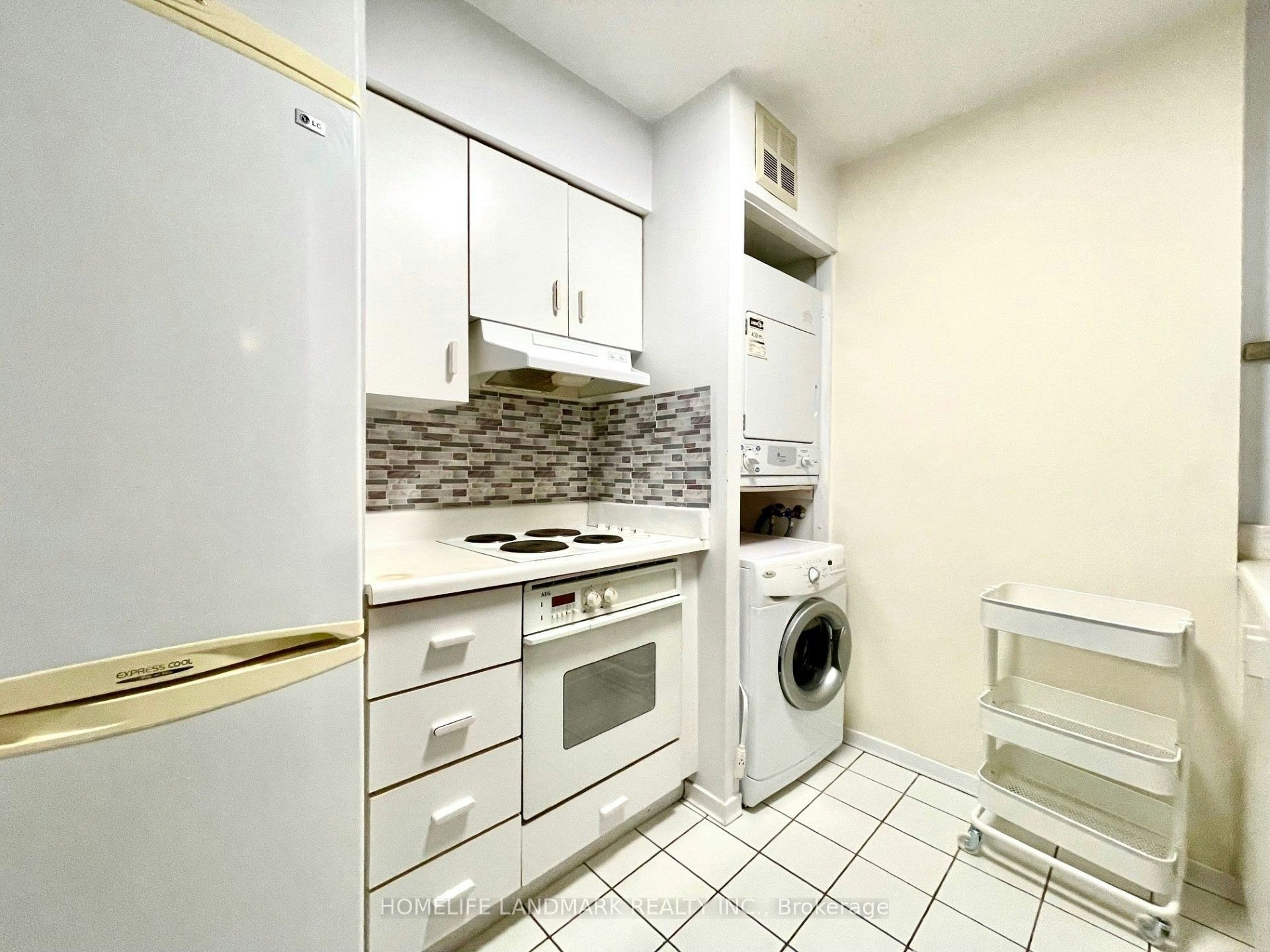 613-1055 Bay Street, Toronto, ON, M5S 3A3 - 6