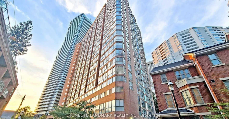 613-1055 Bay Street, Toronto, ON, M5S 3A3