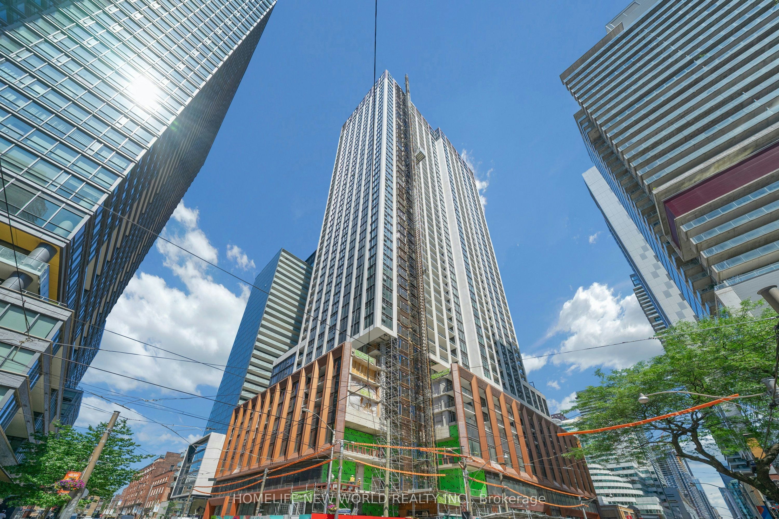 2012-400 King Street W, Toronto, ON, M5V 0X8