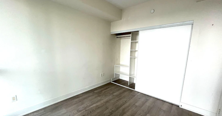 2410-30 Roehampton Avenue, Toronto, ON, M4P 0B9 - 7