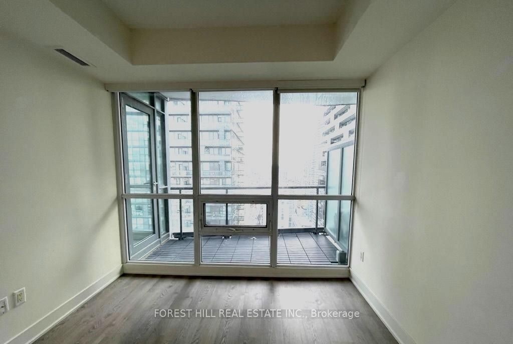 2410-30 Roehampton Avenue, Toronto, ON, M4P 0B9 - 3