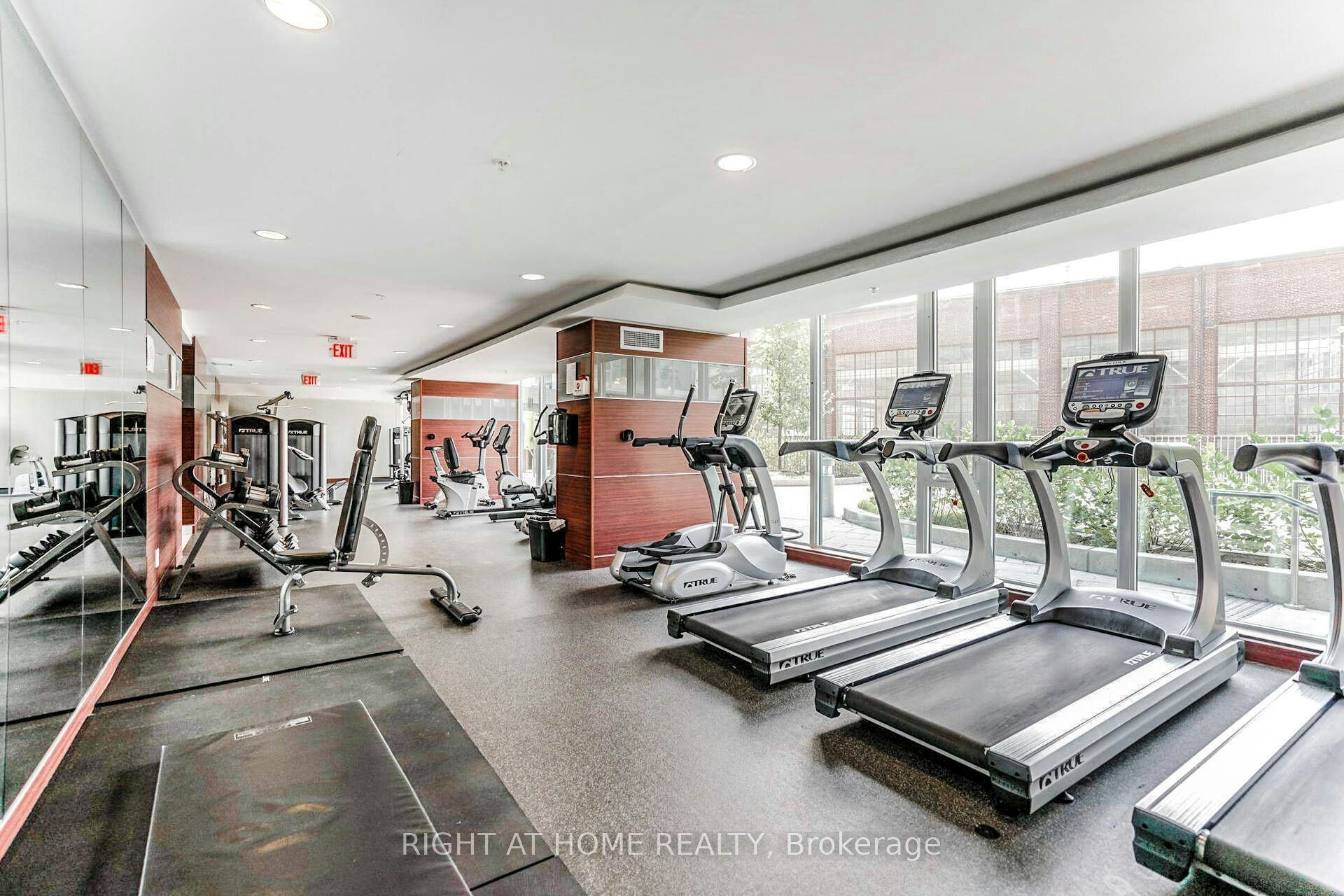 N821-120 Bayview Avenue, Toronto, ON, M5A 0G4 - 27