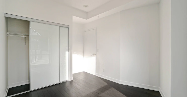 N821-120 Bayview Avenue, Toronto, ON, M5A 0G4 - 17