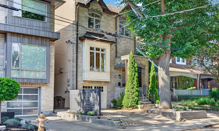 50 Bowood Avenue