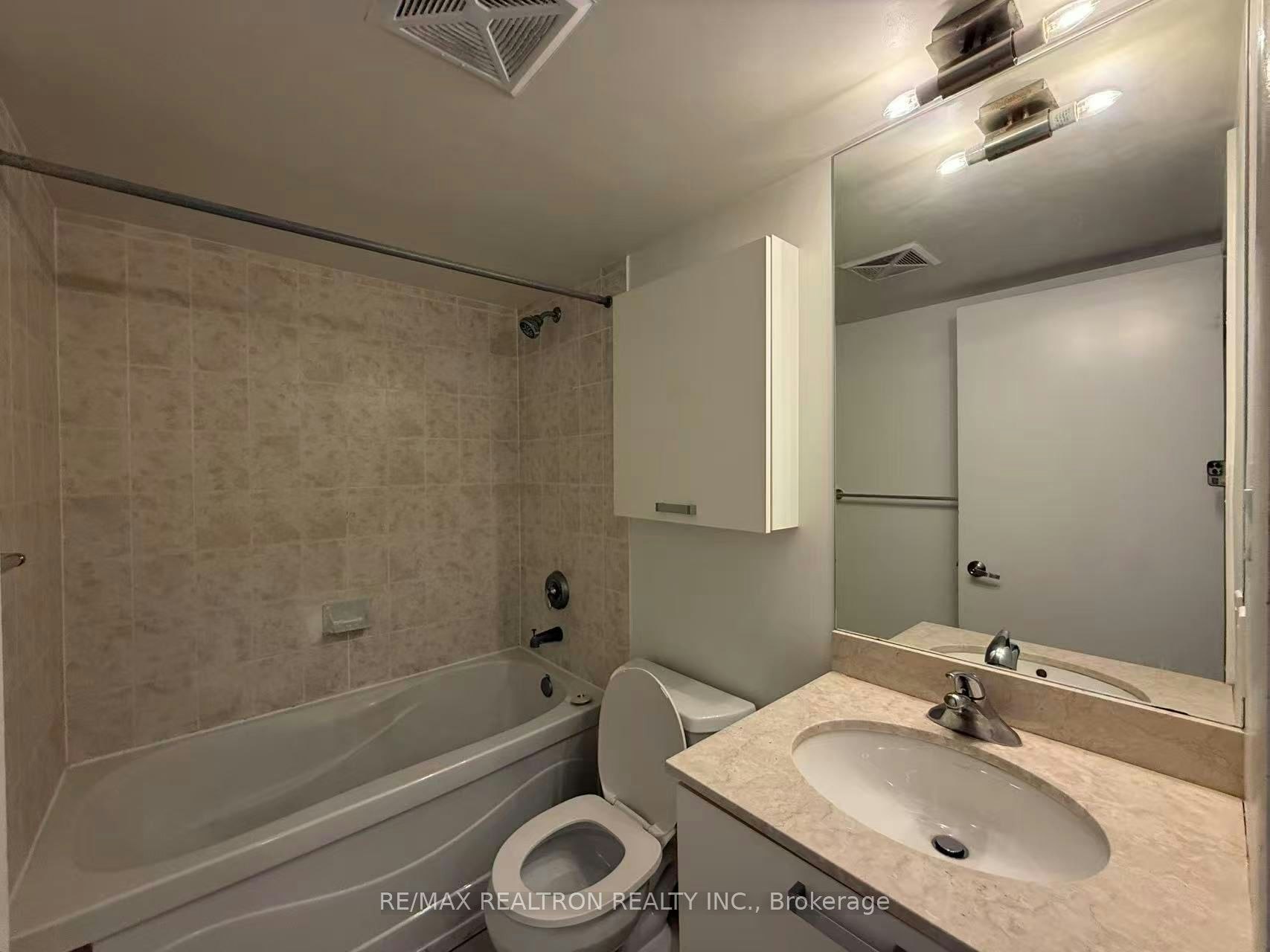 2002-37 Grosvenor Street, Toronto, ON, M4Y 3G5 - 10