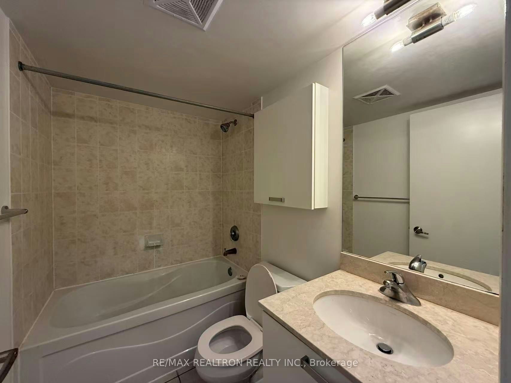 2002-37 Grosvenor Street, Toronto, ON, M4Y 3G5 - 18