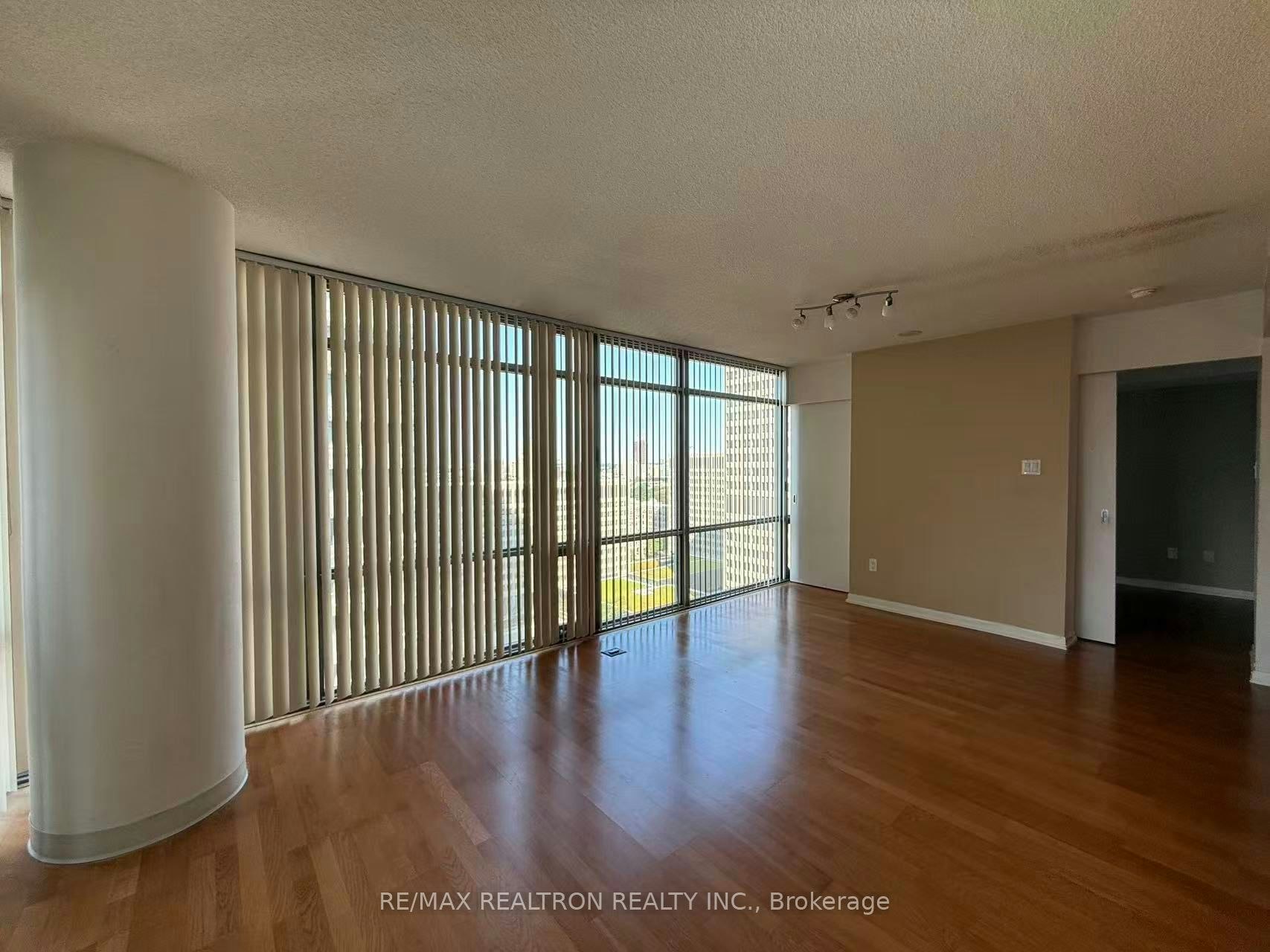 2002-37 Grosvenor Street, Toronto, ON, M4Y 3G5 - 13